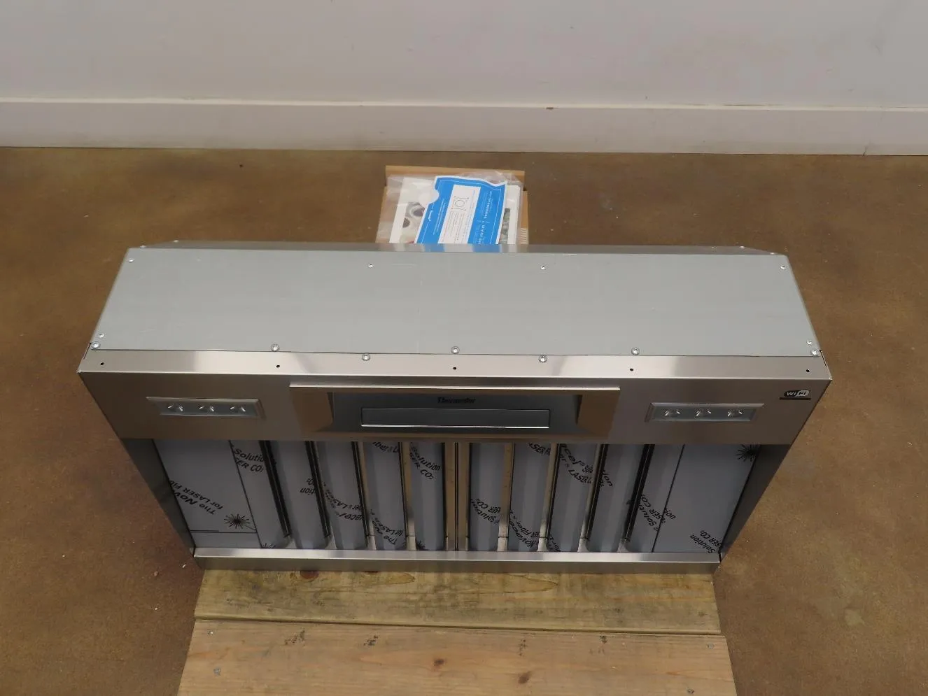 Thermador Professional Series VCIN36GWS 36" Home Connect Custom Insert Hood IMGS